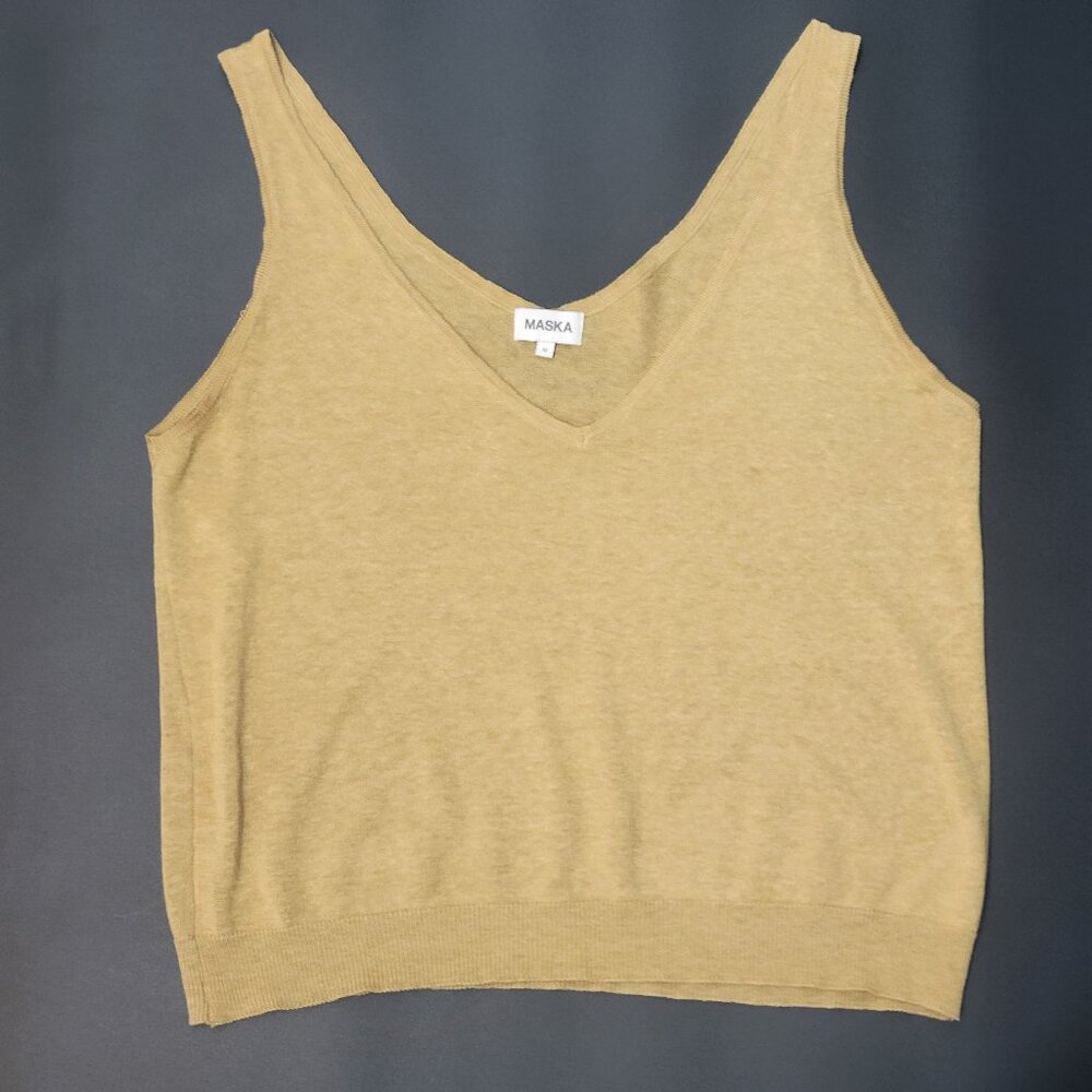 Maska V-neck knit tank top